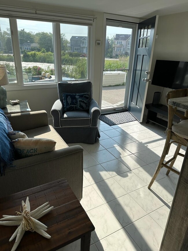 784 Ocean Blvd Unit 3, Rye, NH 03870 Condo for Rent in Rye, NH