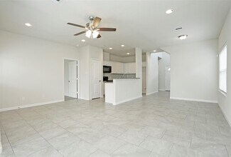 Building Photo - 13823 Leabrandon Ln