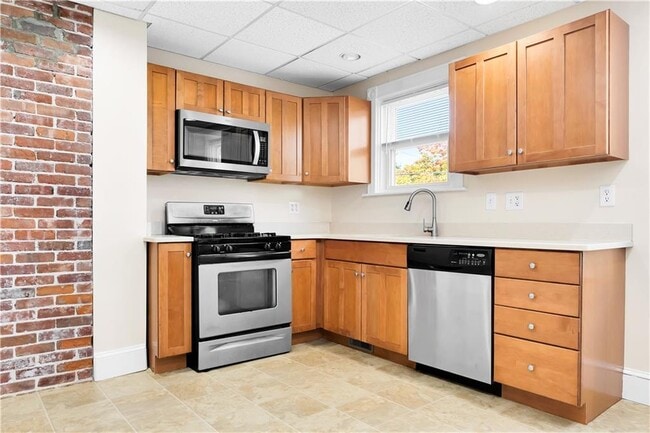 Foto del edificio - 309 Highland Ave