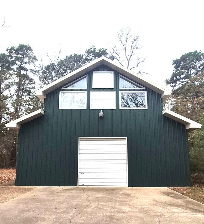 Building Photo - 3582 Northridge Rd