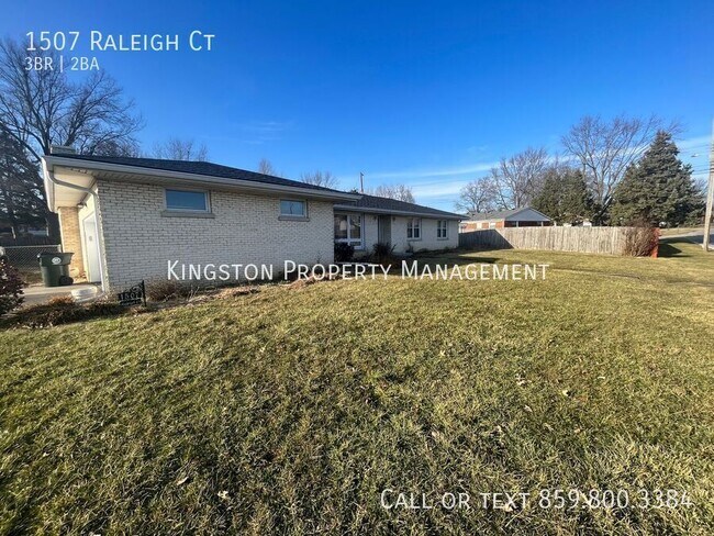 Foto del edificio - Charming 3 bedroom!  1/2 OFF SECURITY DEPO...
