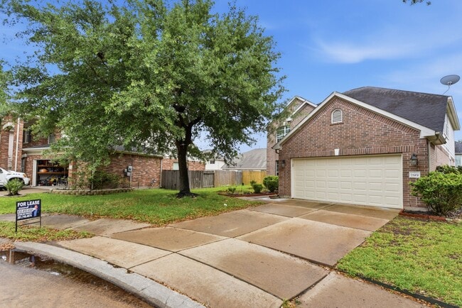 Building Photo - 7519 Chathan Glen Ln