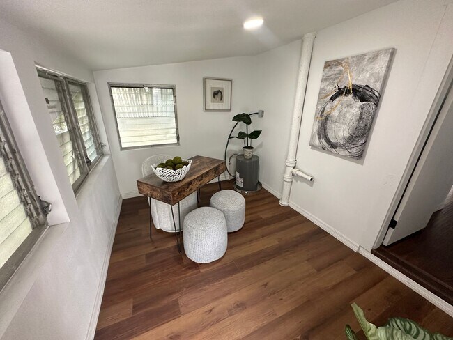 Foto del edificio - 1 Bed - 1 Bath - Great Location