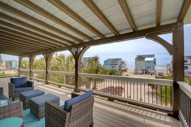 Building Photo - OFF SEASON Ocean View Rental- November 1, ...
