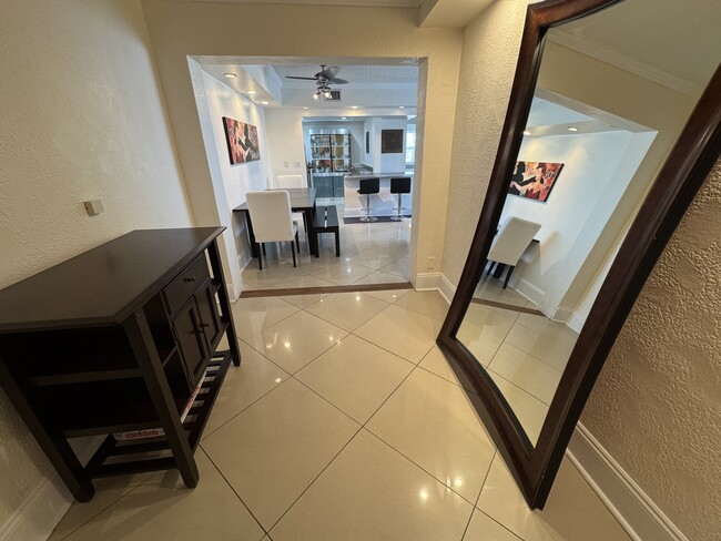 Front entry - 112 S Federal Hwy