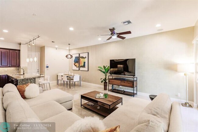 Foto del edificio - 2810 NE 32nd St