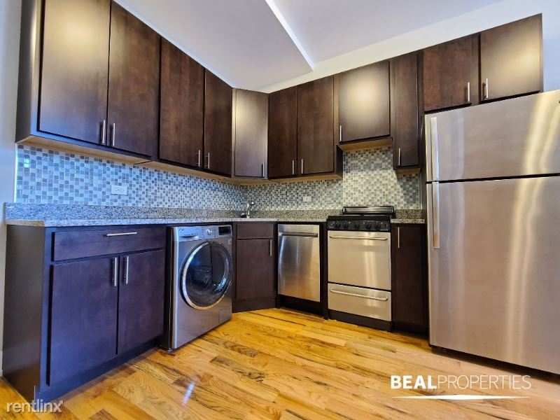 Building Photo - 2914 N Mildred Ave