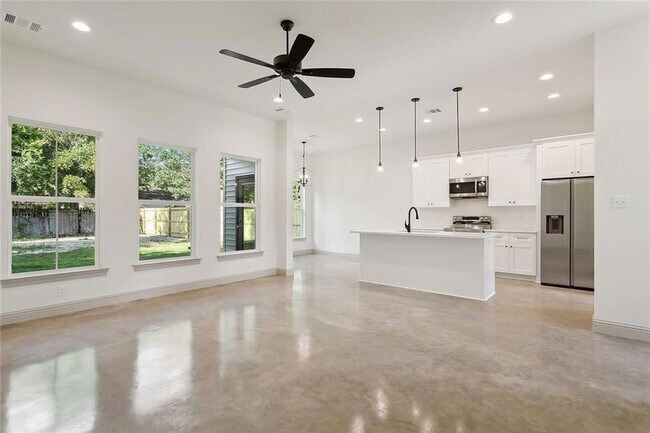 Foto del edificio - 2120 Robin St