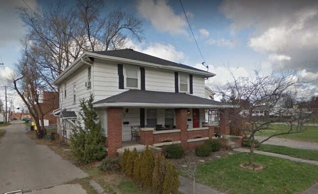 Foto del edificio - 9 S Maple Ave