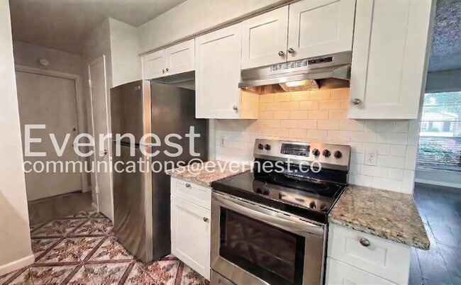 Foto del edificio - 16311 Paso Hondo Dr