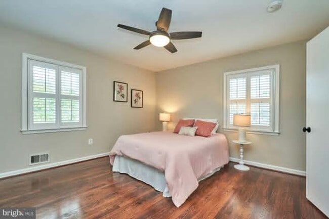 Photo - 1 University Dr Townhome