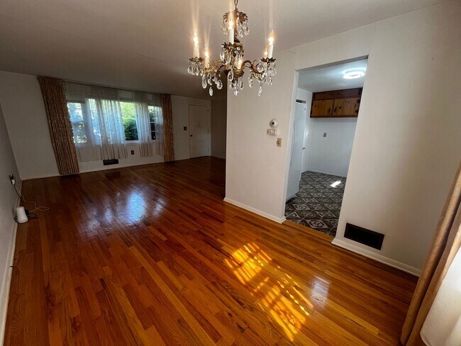 Foto del edificio - Competitively Priced 3 bedroom Single Fami...
