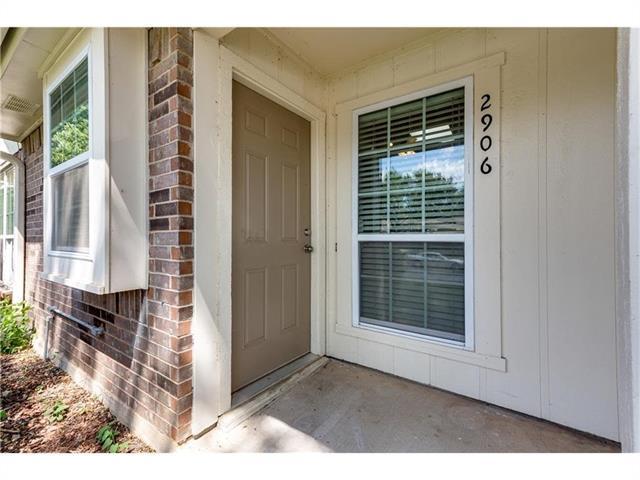 Building Photo - 2906 Penny Ln