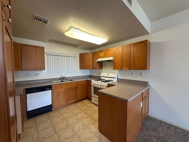 Foto del edificio - Available Low Income Unit - 2bed2bath cond...