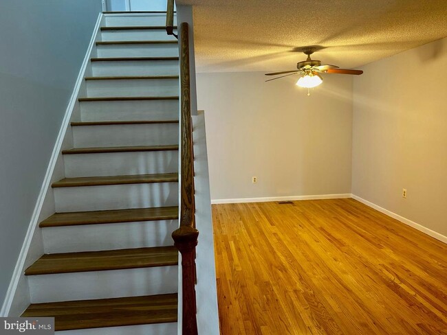 Building Photo - 99 Thoreau Dr