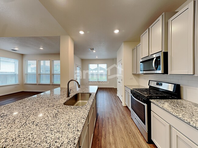 Foto del edificio - 175 Pebble Creek Run