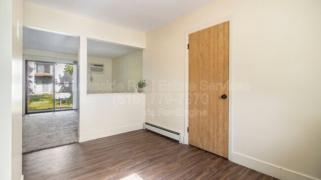 Foto del edificio - 1009 36th St SW