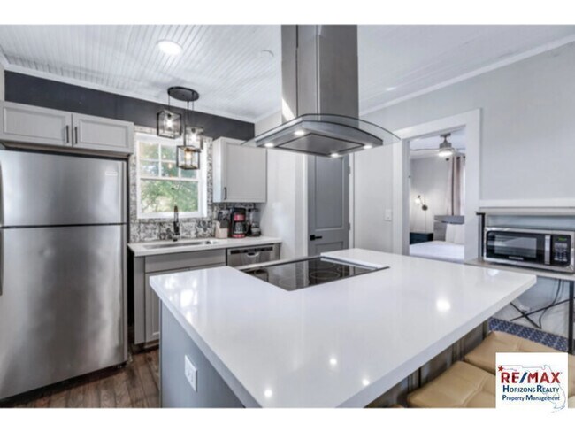 Foto del edificio - Wonderful upper level unit in historic Pen...