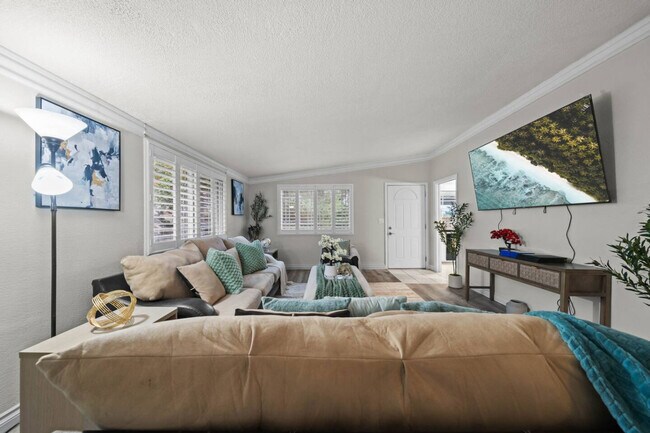 Foto del edificio - 10150 Sierra Madre Rd