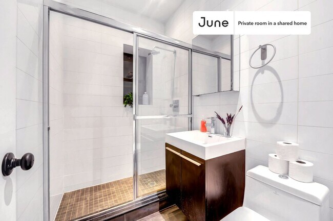 Foto del edificio - Adorable ROOM at The Atlantic House