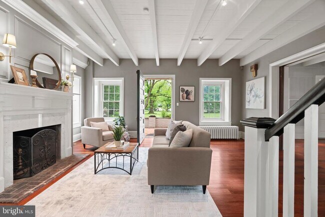 Foto del edificio - 209 N Bellevue Ave