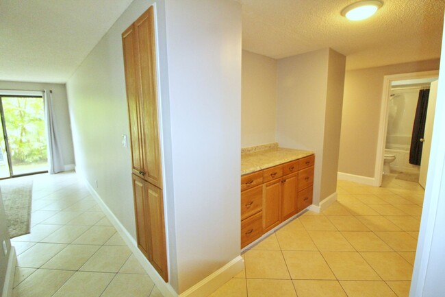 Foto del edificio - Rare 3 Bedroom 2 Bathroom Kihei Shores Con...