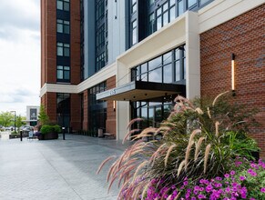 Building Photo - Elysian at Stonefield