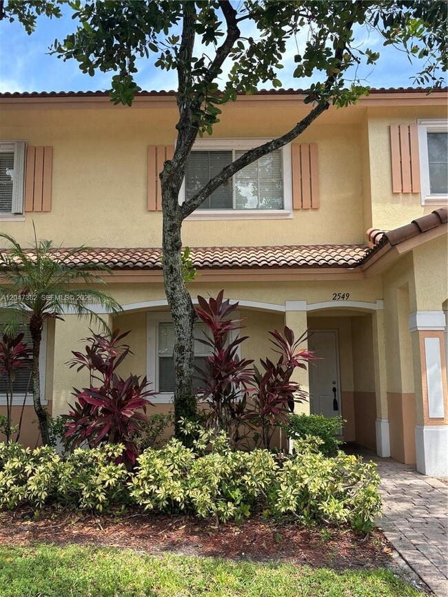 Building Photo - 2549 SW 83rd Terrace