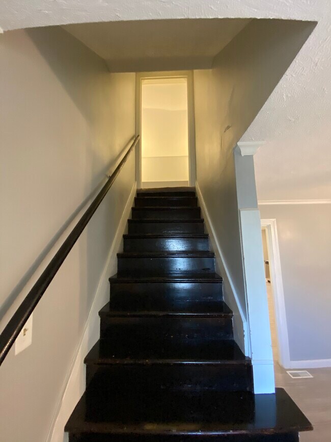 Foto del edificio - 3647 Henry Ave