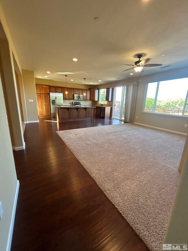 Foto del edificio - 5421 Energystone Dr