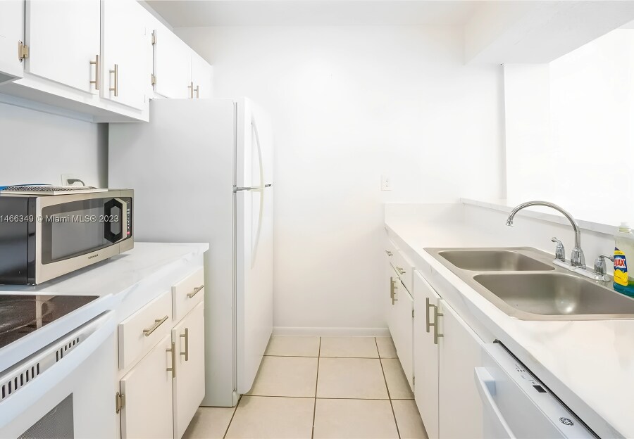 Foto principal - 8006 SW 149th Ave