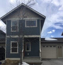 Building Photo - 3337 N 27th Ave