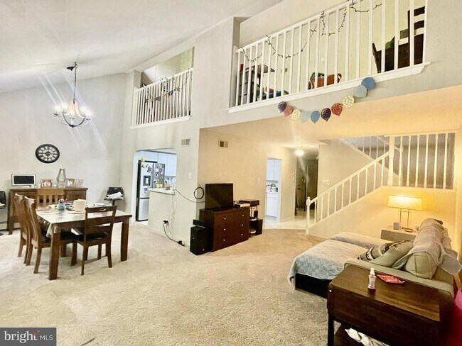 Foto del edificio - 301 Browning Ln