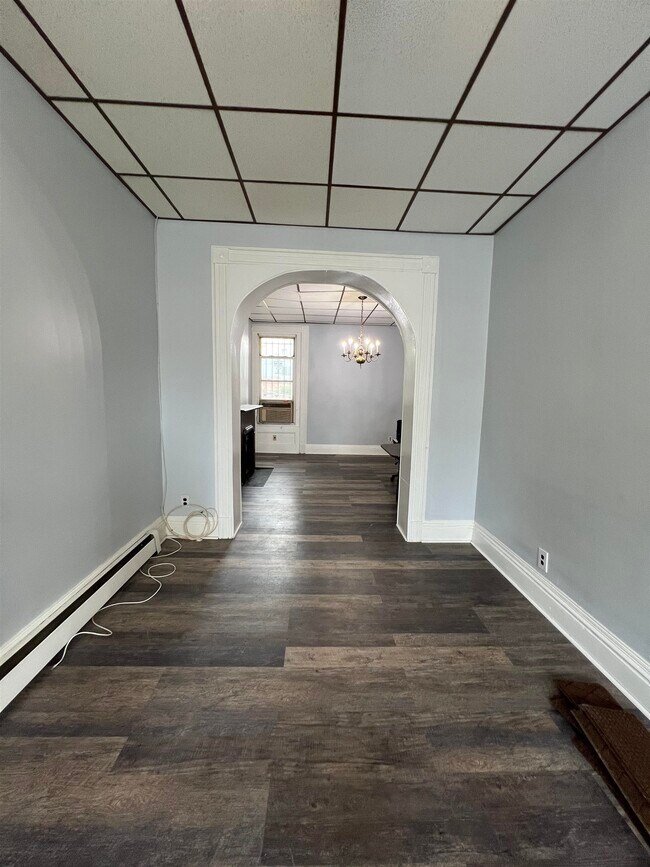 Foto del edificio - 19 Glenwood Ave