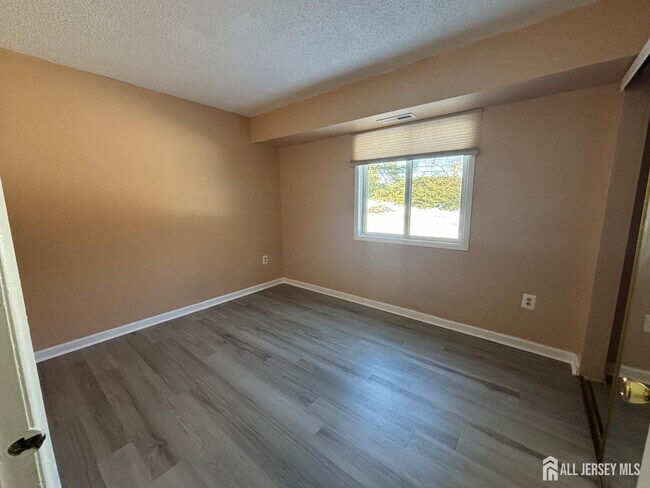 Foto del edificio - 2015 Aspen Dr