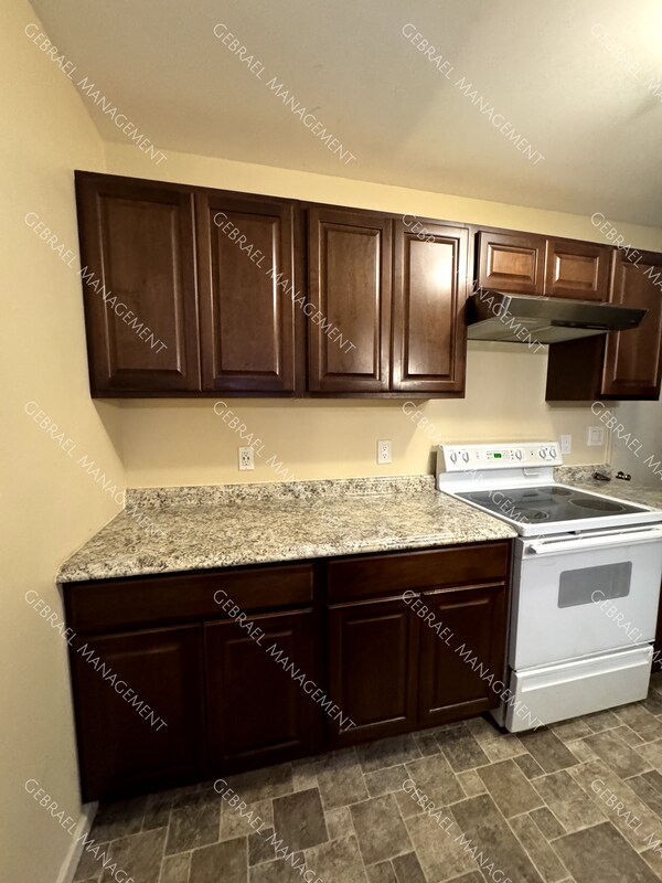 Building Photo - 3101 Vineyard Ln