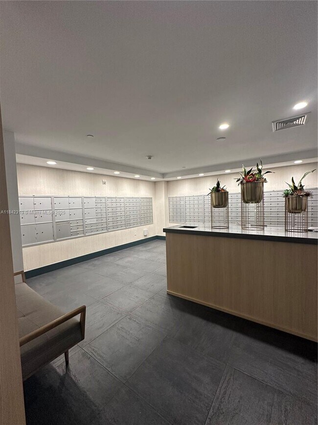 Foto del edificio - 90 SW 3rd St