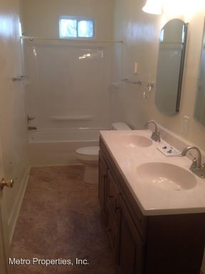 Foto del edificio - 12 S Stafford Ave