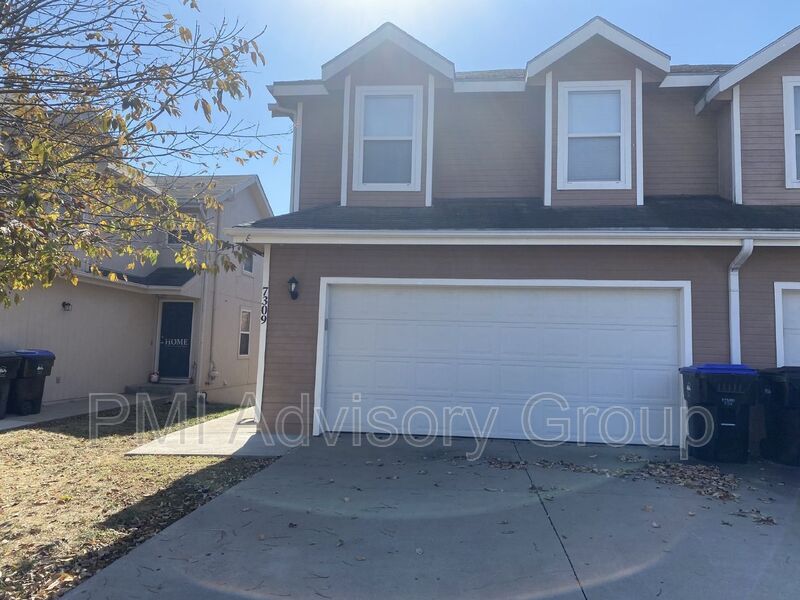 Primary Photo - 7309 SW 23rd St