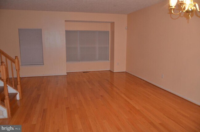 Building Photo - 4209 Lavender Ln