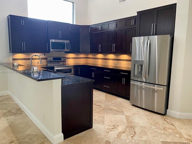 Building Photo - 1099 Waterbrook Ln