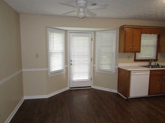 Foto del edificio - 2835 Shane Dr