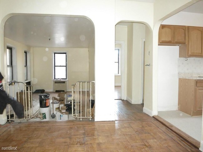 Building Photo - 2629 Marion Ave