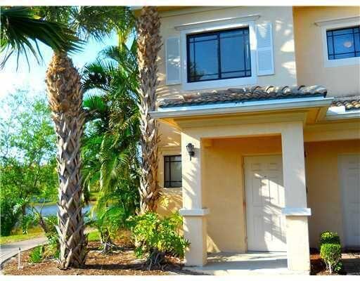 Foto principal - 2917 Tuscany Ct