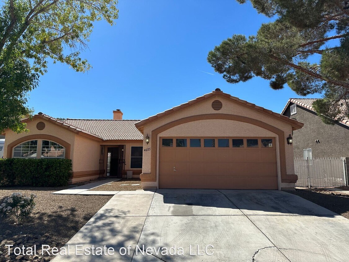 Foto principal - 3 br, 3 bath House - 4605 Casa Bonita Dr