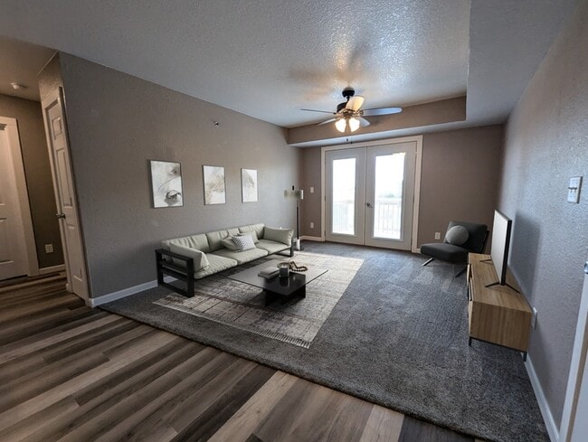 Building Photo - 1319 B Ave W