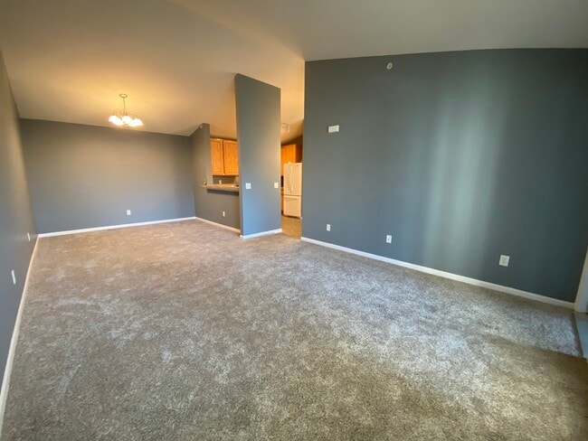Building Photo - 122 Bertram Dr