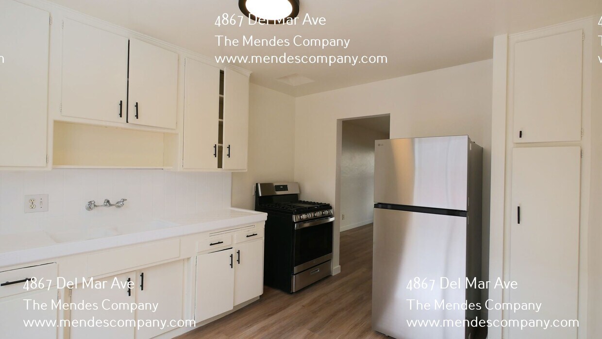 Foto principal - 4867 Del Mar Ave