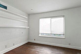 Building Photo - 10942 Harrogate Pl