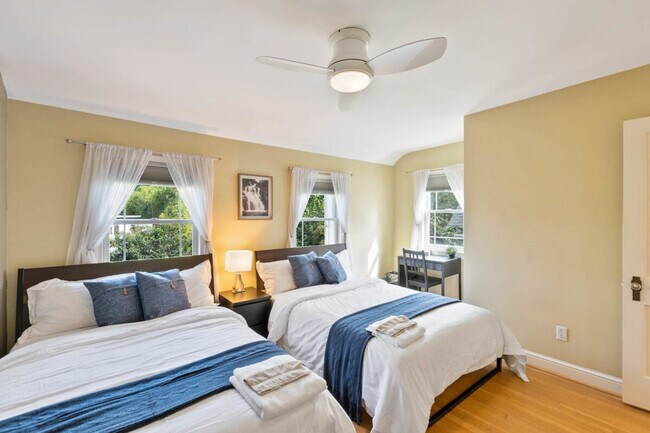 Foto del edificio - 505 E Alexandria Ave